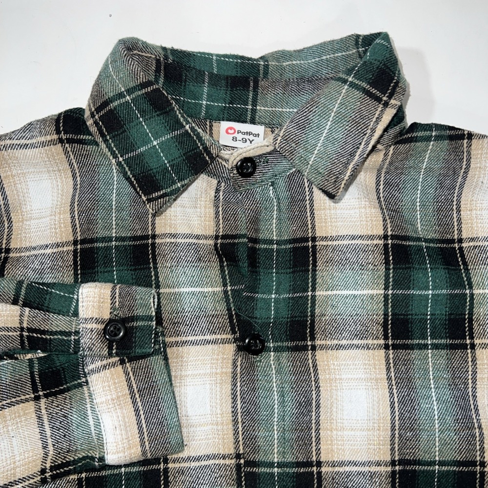 Pat Pat Button Down Long Sleeve Flannel Youth 8-9Y‎ Green Color Block